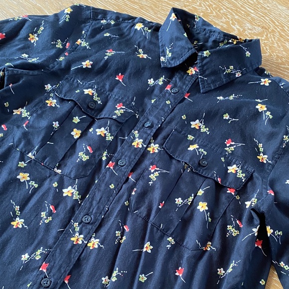 Ralph Lauren Black Floral Women’s Shirt - Picture 4 of 8